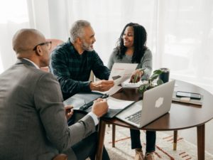 5 Reasons to Use a Local REALTOR®